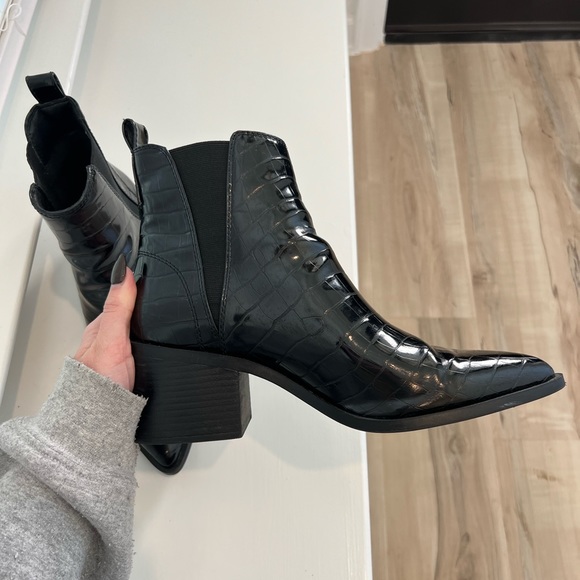 Steve Madden booties - Picture 11 of 14